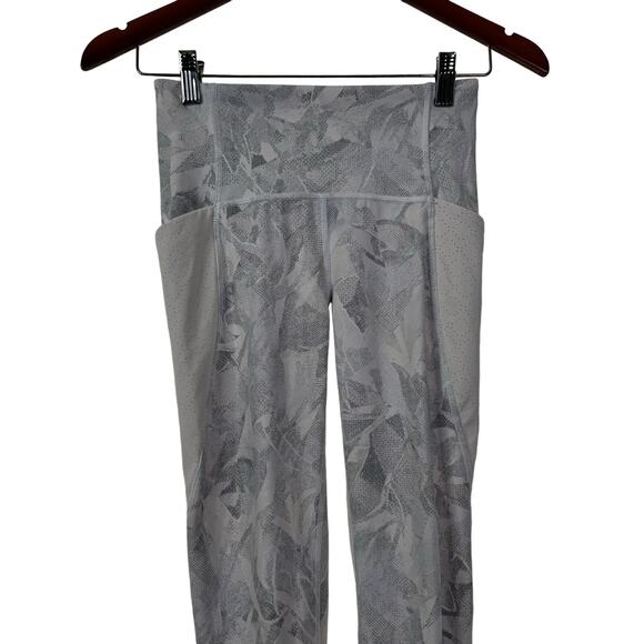 Lululemon Wunder Under Hi-Rise 1/2 Tight Full-On Luxtreme 17" Jasmine Size 4 - Picture 7 of 11